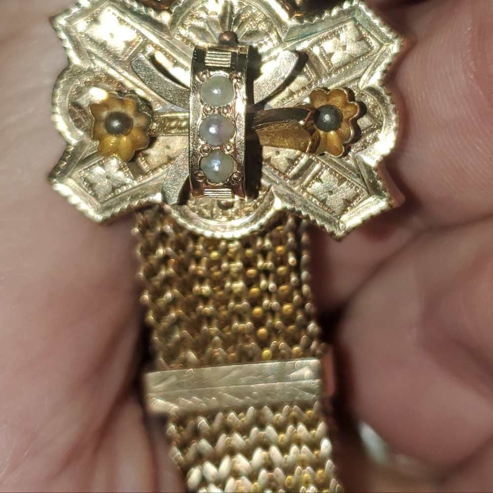 Antique Victorian Era woven gold mesh bracelet - Picture 13 of 16